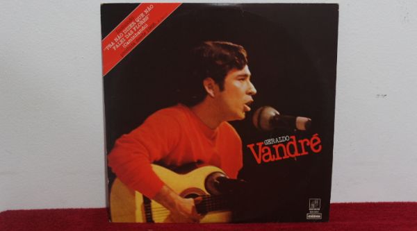 Geraldo Vandré - Pra não dizer que não falei das flores